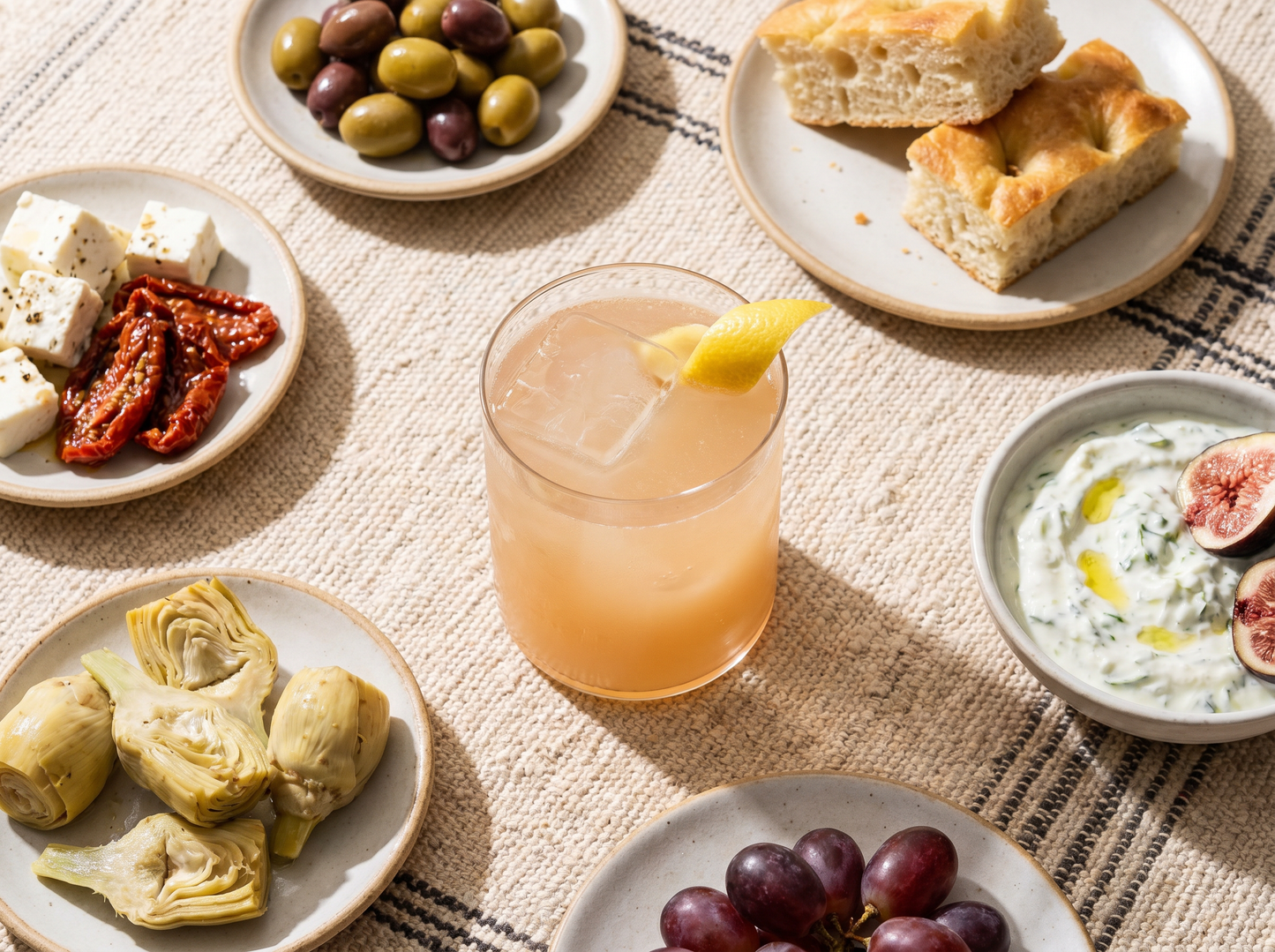 GOOSEBERRY SPRITZ.