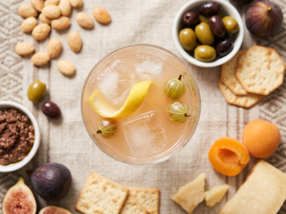 GOOSEBERRY SPRITZ.